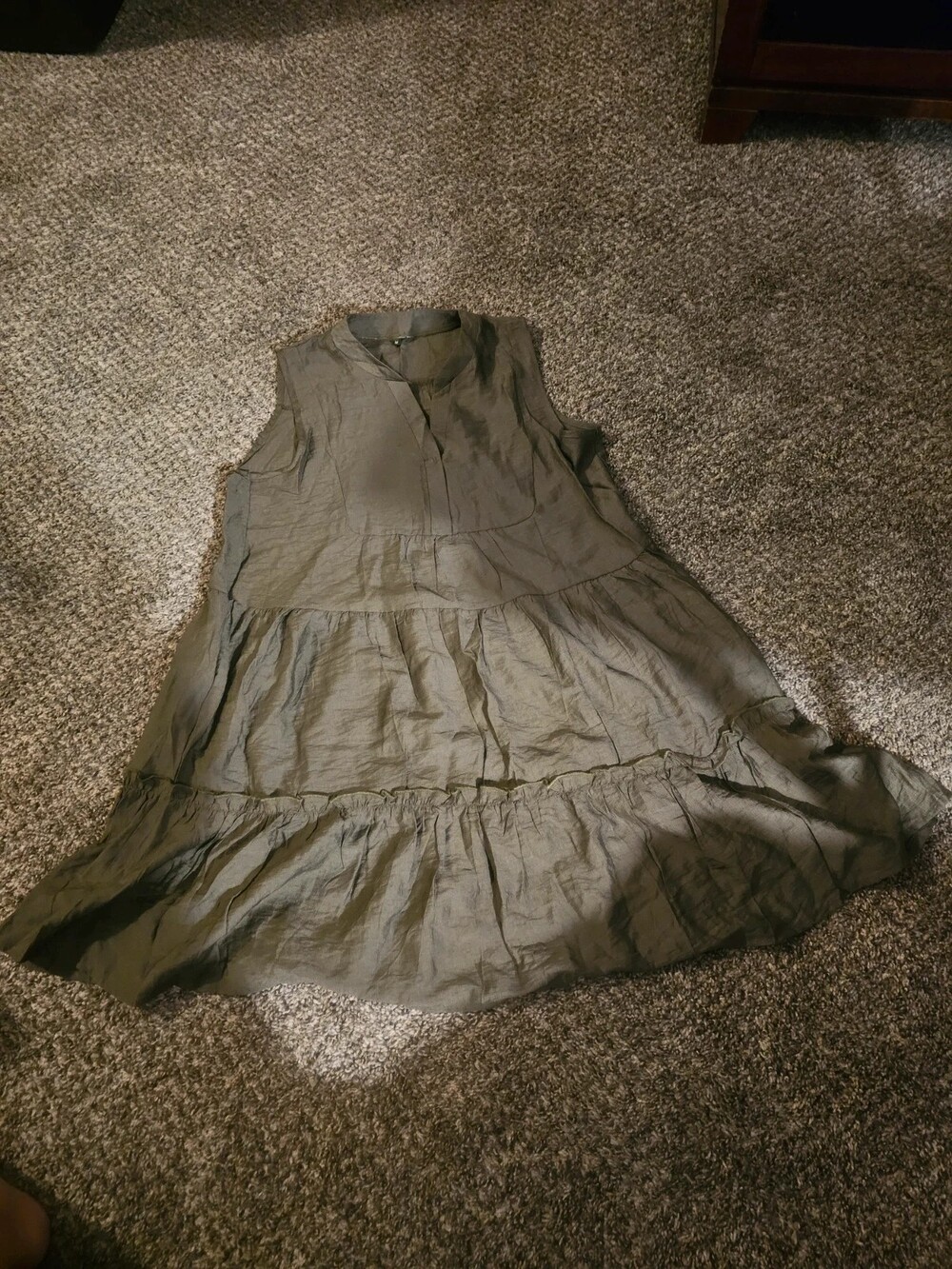 SHEIN Olive Green Sleeveless Tiered Mini Smock Dress